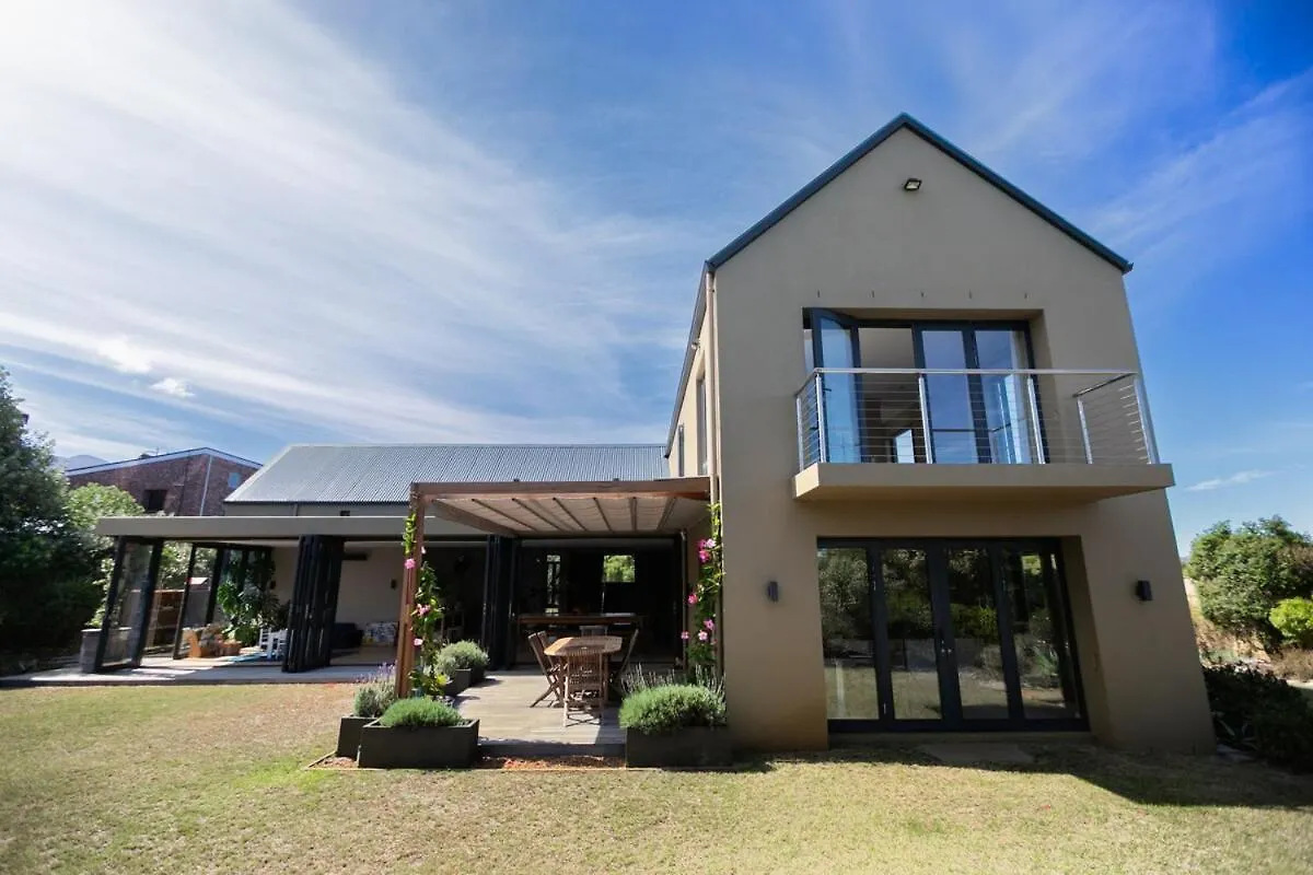 4-Bedroom Oasis By The Ocean With Sauna Flat Acres